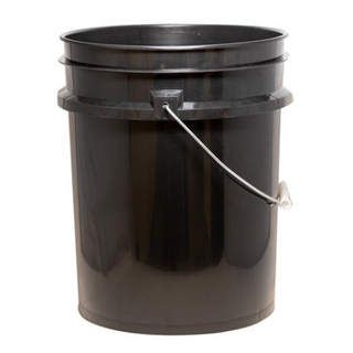 black 5 gallon bucket with metal handle